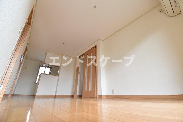 レトアハイムの居間・リビング|高崎、前橋、伊勢崎エリアのお部屋探しはエンドスケープまで！お客様の理想お聞かせ下さい♪