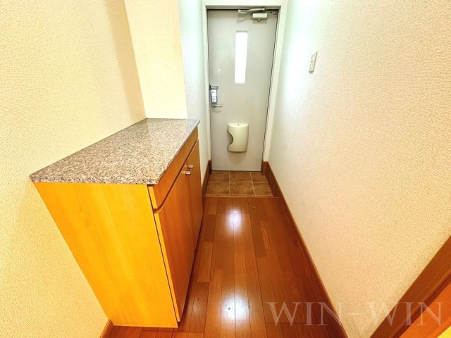 コメコメ・ハウスの玄関