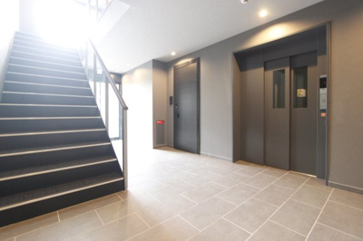 【その他共用部分】 | シャーメゾン五位堂 | １階共用廊下です