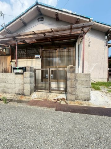 松下住宅貸家の外観