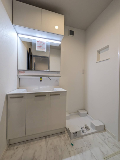 【独立洗面台】