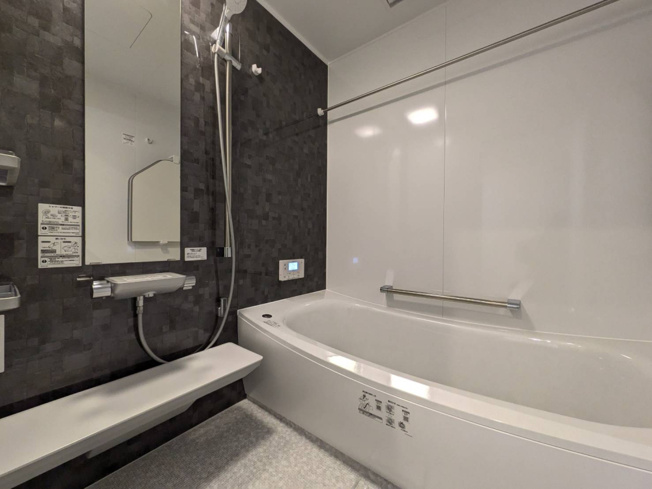 【浴室】 | お子様と一緒にバスタイムを楽しめる広々浴室です！