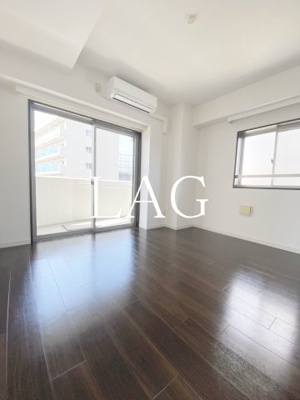 【居間・リビング】 | スパシエカステロ新都心 | 洋室のお部屋です。