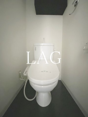 【トイレ】 | スパシエカステロ新都心 | トイレです。