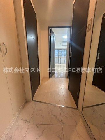 旧ラムール南森町アーバネックスの玄関