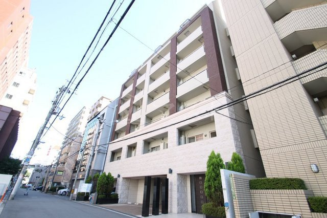 旧ラムール南森町アーバネックスの外観