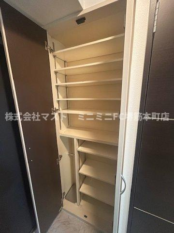 旧ラムール南森町アーバネックスの収納