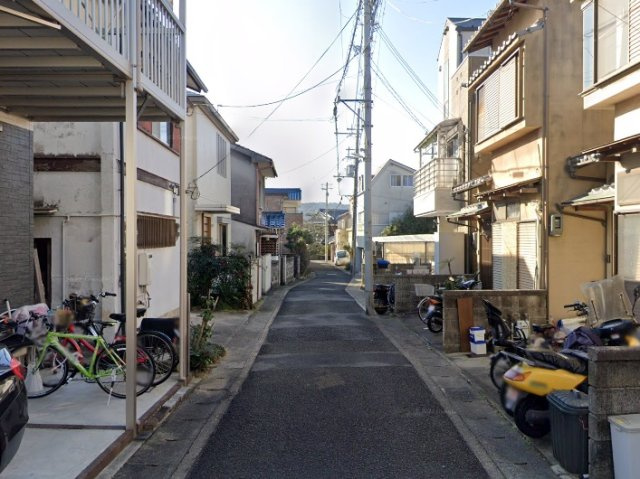 【前面道路含む現地写真】 | 山科区西野山中臣町　中古テラスハウス