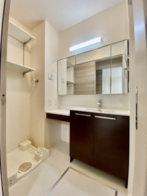 【洗面所】 | Ｄ－ｒｏｏｍ毛見