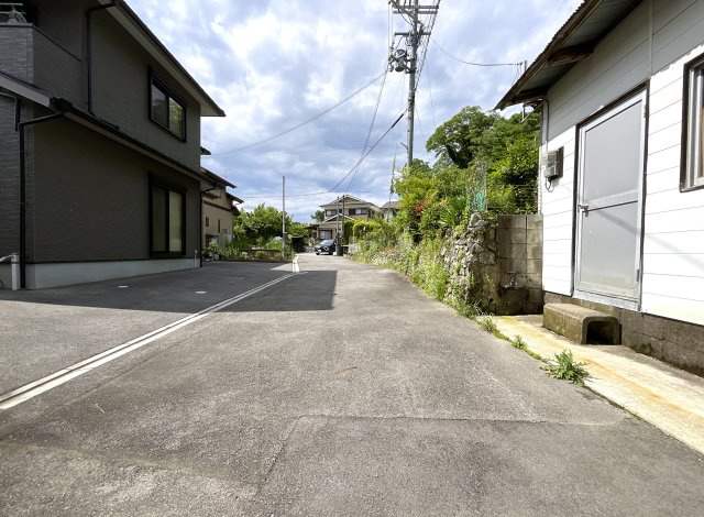 【前面道路含む現地写真】 | 宇治市莵道河原　注文住宅　建築条件なし　土地 | こちらの【現地】を一度ごらんになってみませんか？周辺環境も含めご案内致します。ここをスタートに、お客様にとってベストなお家を探して下さい。焦らずゆっくり楽しみながら見つけましょう。