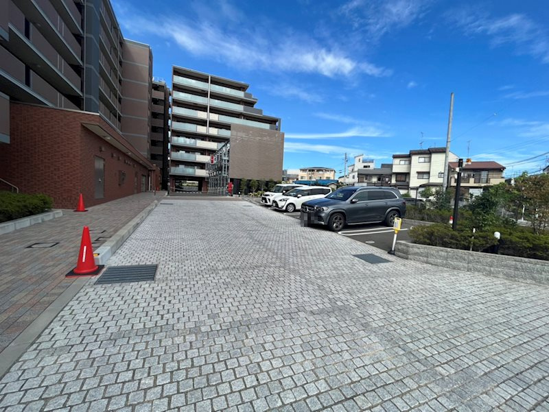 パデシオン長岡京西山天王山駅前の駐車場