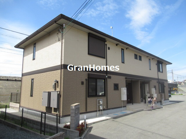 リバーハイム谷八木Ⅱの外観
