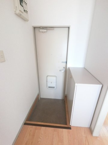 【玄関】