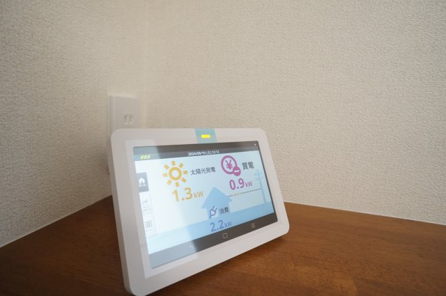 アルフラットの設備|太陽光個別売電でエコな暮らしに貢献♪