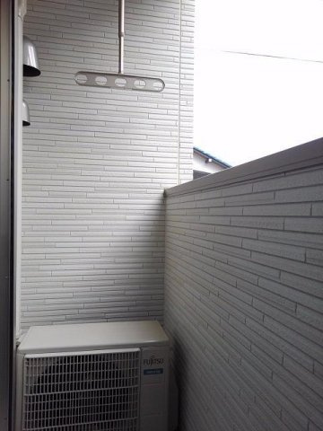 マンス　シャンのバルコニー|お洗濯にも便利なバルコニー付き