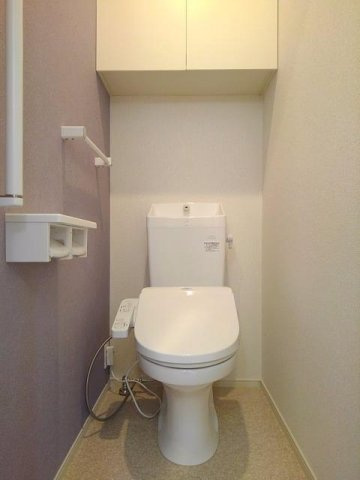 マンス　シャンのトイレ|落ち着いたトイレです