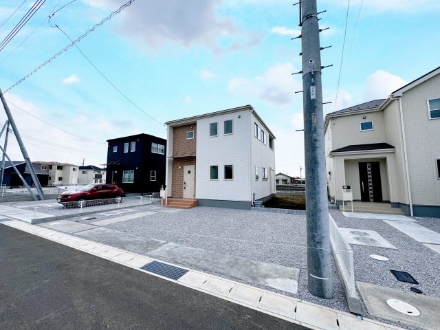 Livele Garden伊勢崎市下道寺町　新築住宅9号棟の外観
