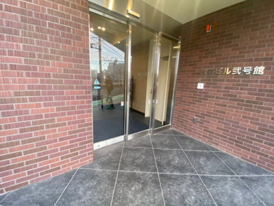 【エントランス】 | 松栄ビル弐号館 