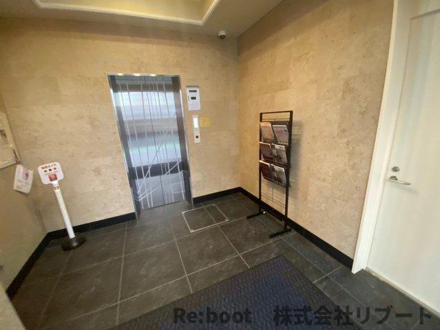 松栄ビル弐号館 のロビー