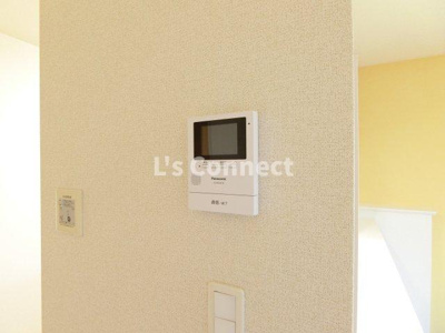 【セキュリティ】 | グラン・スクエア | 突然の来客時もＴＶモニターホンでしっかり確認。