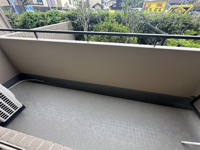 【バルコニー】 | 豊中ガーデンズコート | サービスバルコニー