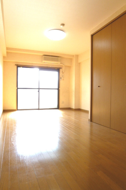 ラ・エスペランサ【キャッシュバック対象】の洋室