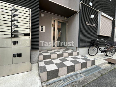 【エントランス】 | レジーナ天神