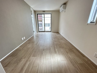 【寝室】 | Ambiente