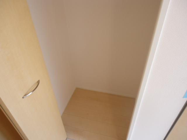 ラベンダーガーデン諏訪の収納|廊下収納
