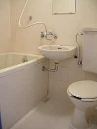 DETOM-1西陣の浴室