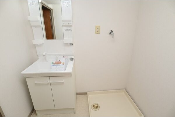 ゆたか台マンション　　刈谷市近郊の賃貸ならクラスホーム刈谷の洗面所