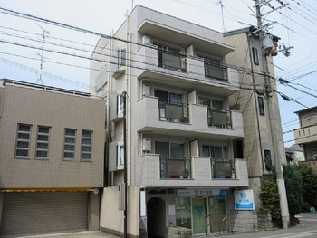 カーナハイツの外観