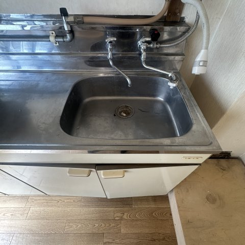 新町アパート高砂４丁目のキッチン