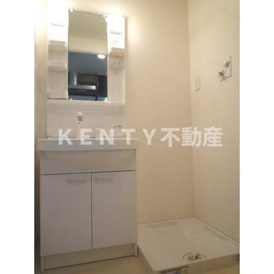 【洗面所】 | エクロール蒲田 | ゆったりとスペースのある洗面所