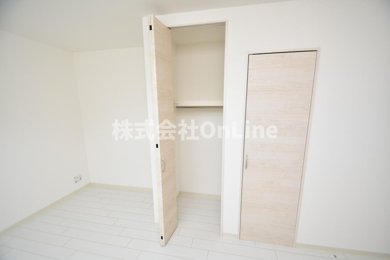 D porta Alegriaの収納