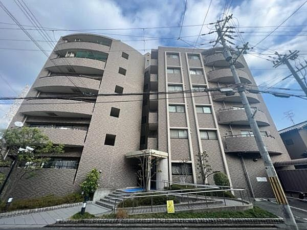 サンプラーサ津田駅前2番館の外観|新しい生活にいかがでしょうか？外観はお住まいの顔になります。こだわりたいポイントですね。水回りリフォームやリノベーションも承ってます。
■現地見学・資金計画相談・住宅ローン相談もお問合せ受付中■