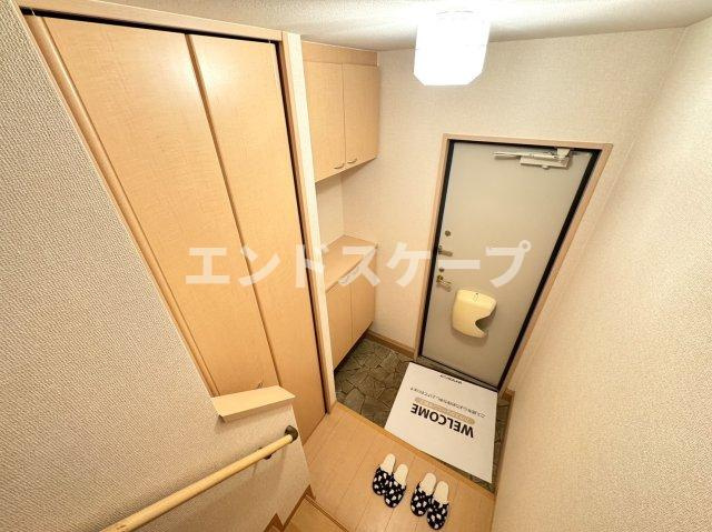 ローズコート　Ａの玄関|高崎、前橋のお部屋探しはエンドスケープまで！お客様の理想お聞かせ下さい♪