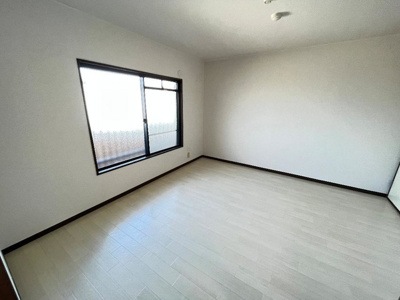 【洋室】 | メゾンボヌール