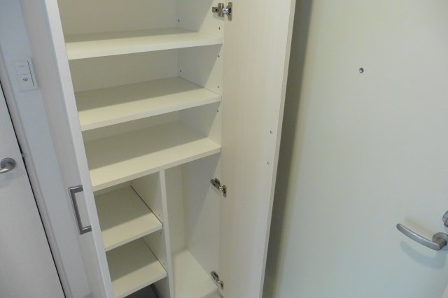 メゾン・エイムウエストの収納