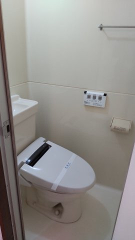 ソワバンティアンのトイレ