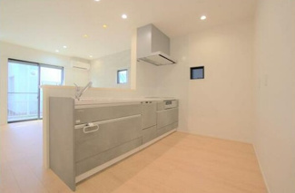 【キッチン】 | 岐阜市六条福寿町新築建売限定1邸！オール電化！太陽光発電システム搭載！三里小学校まで徒歩6分！ | 岐阜市六条福寿町新築建売限定1邸！オール電化！太陽光発電システム搭載！三里小学校まで徒歩6分！