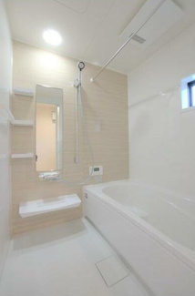 【浴室】 | 岐阜市六条福寿町新築建売限定1邸！オール電化！太陽光発電システム搭載！三里小学校まで徒歩6分！ | 岐阜市六条福寿町新築建売限定1邸！オール電化！太陽光発電システム搭載！三里小学校まで徒歩6分！