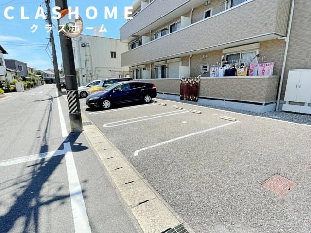 ジーンズコート　　刈谷市の賃貸ならクラスホーム刈谷店の駐車場