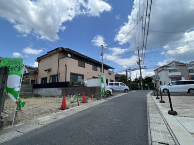 【前面道路含む現地写真】 | 城陽市久世北垣内　新築戸建