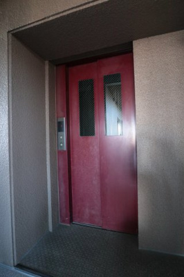 【エントランス】 | ベネフィス鴨池Ⅰ | エレベーター