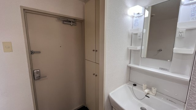 ルネッサンス・アンの洗面所