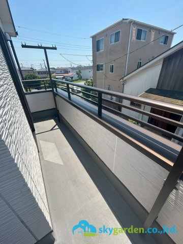 平塚市南金目　中古戸建のバルコニー