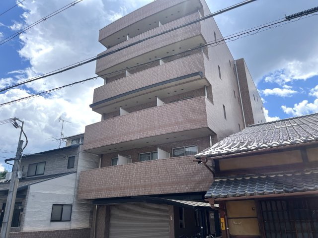 ルネッサンス・ドゥの外観