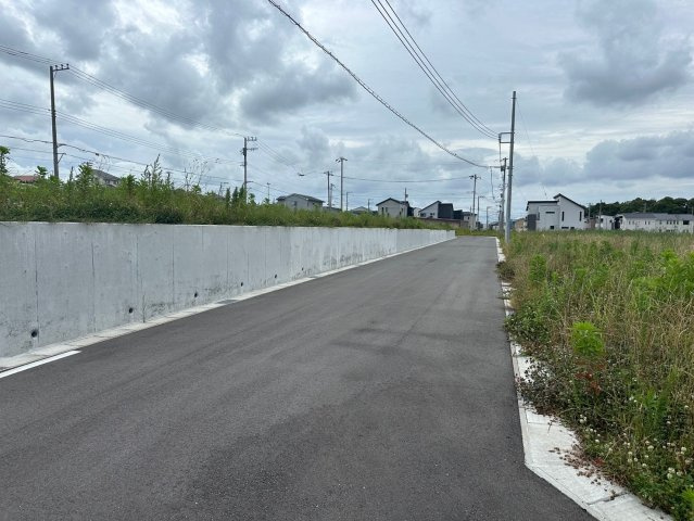 千束台１丁目13街区　　土地（全て100坪以上）