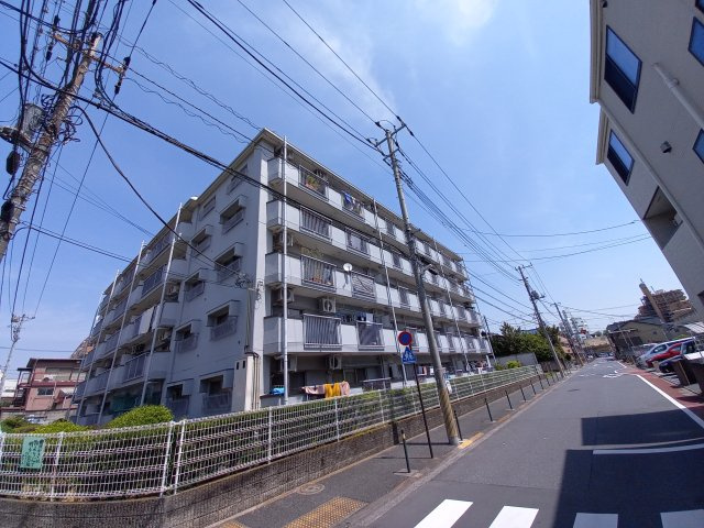 綾瀬ファイナンスの画像